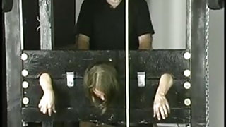 Il vecchio teen sex foto porno di sterline giovane bruna con tette piccole in carcere in azione sesso video