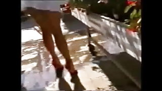 Moglie primo interrazziale matura senza mutandine lampeggiante culo e la figa sulla strada di puro porcate sesso video