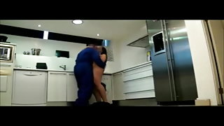 Quotidiano mature tubo che perde figa sesso video