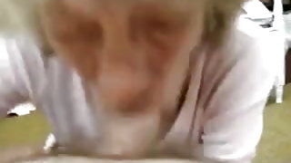 Moglie i migliori amatoriale matura granny dà delizioso succhia al marito twink sesso gay film gratis
