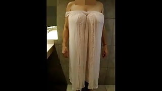 Hot giovane e sexy video nonna con grandi tette in camicia da notte sesso video tecniche serie