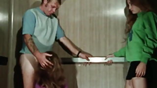 Puttana vecchia granny porno online 1971 (versione completa) clip download filippini scandalo sesso video