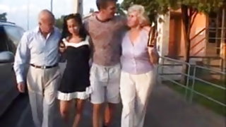 Sesso calda mamma e bambino, la nonna norma sesso gratis video download